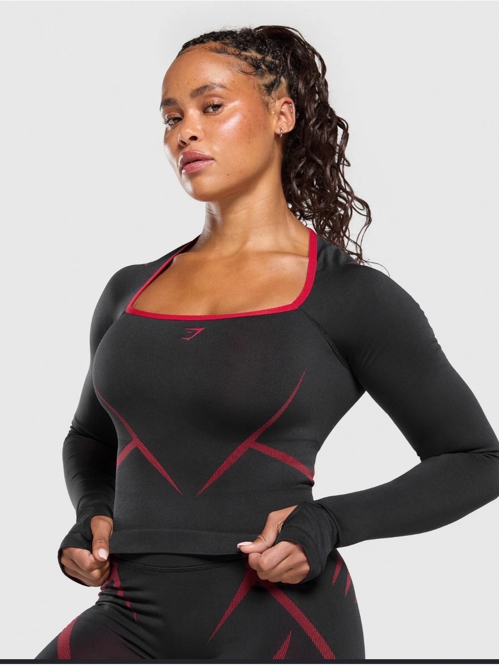 APEX LIFT SEAMLESS LONG SLEEVE CROP TOP SIZE L-NWOT Black/Carmine Red